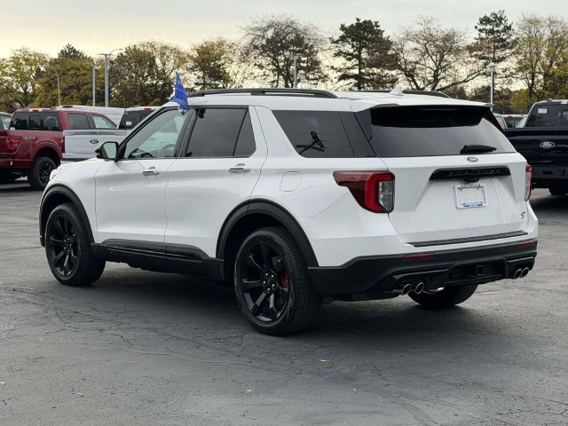 Certified 2024 Ford Explorer ST w/ Equipment Group 401A AWD/4WD image 3
