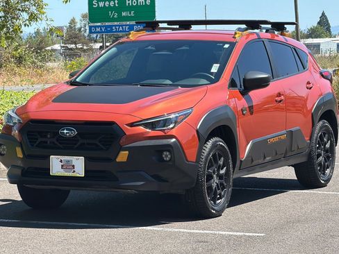 Used 2024 Subaru Crosstrek 2.5i Wilderness w/ Crosstrek Mirror Package AWD/4WD image 8