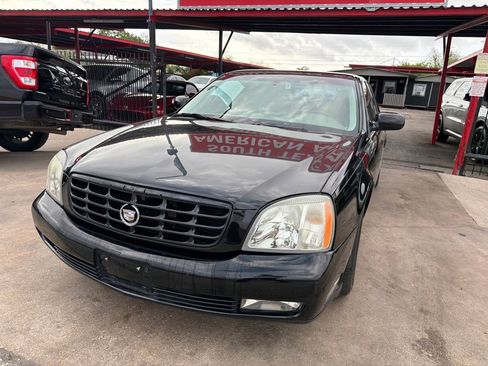 Used 2005 Cadillac De Ville DTS w/ Equipment Group image 7