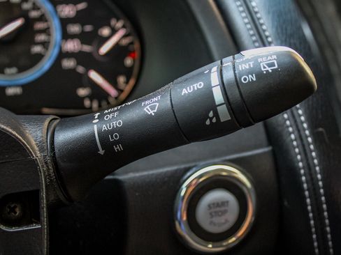 Used 2016 INFINITI QX80 4WD image 35