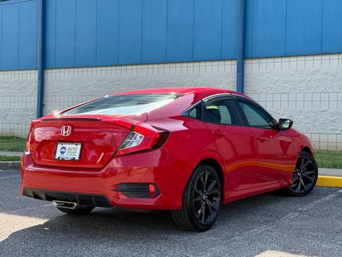Used 2019 Honda Civic Sport image 5