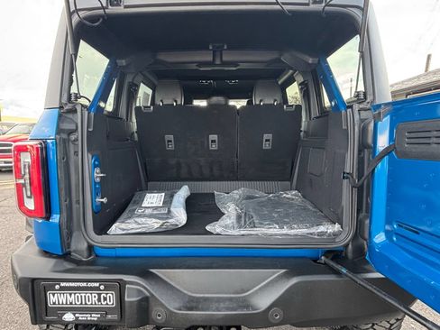 Used 2024 Ford Bronco Wildtrak AWD/4WD image 10
