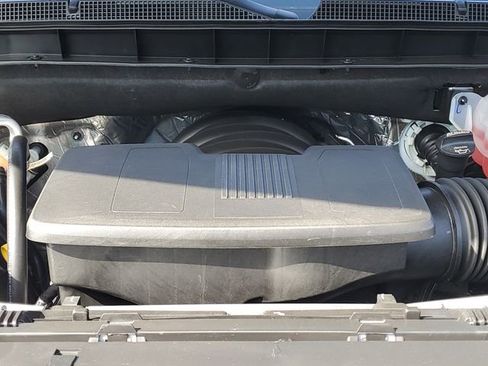 New 2026 Chevrolet Suburban High Country image 30