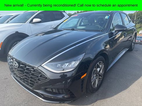 Used 2021 Hyundai Sonata SEL w/ Preferred Accessory Package FWD image 1