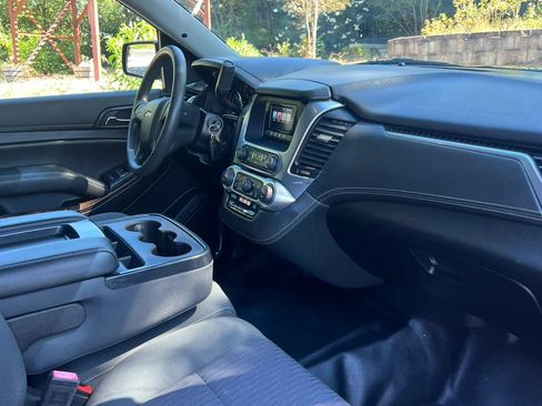 Used 2017 Chevrolet Tahoe 2WD image 9