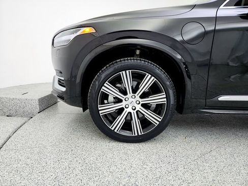 Certified 2024 Volvo XC90 T8 Plus image 27