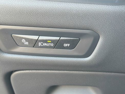 New 2026 BMW X5 xDrive50e w/ Executive Package image 36