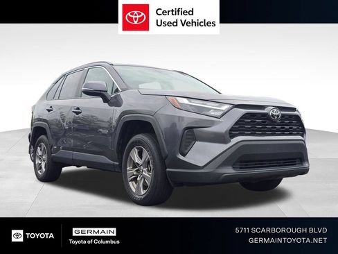 Certified 2025 Toyota RAV4 XLE AWD/4WD image 1