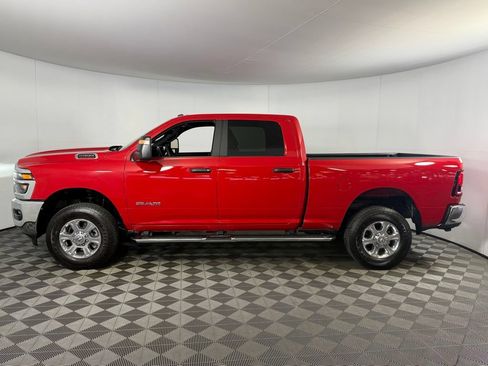 Used 2026 RAM 2500 Big Horn AWD/4WD image 10