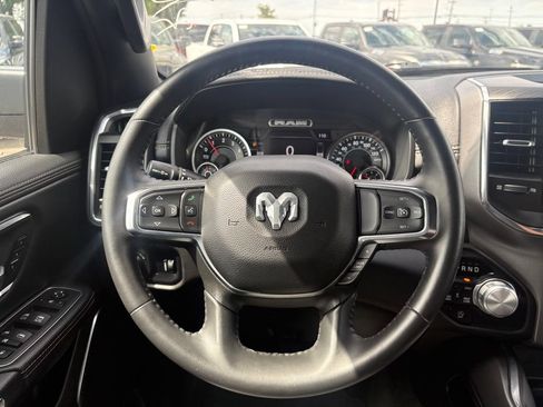 Used 2024 RAM 1500 Laramie AWD/4WD image 17