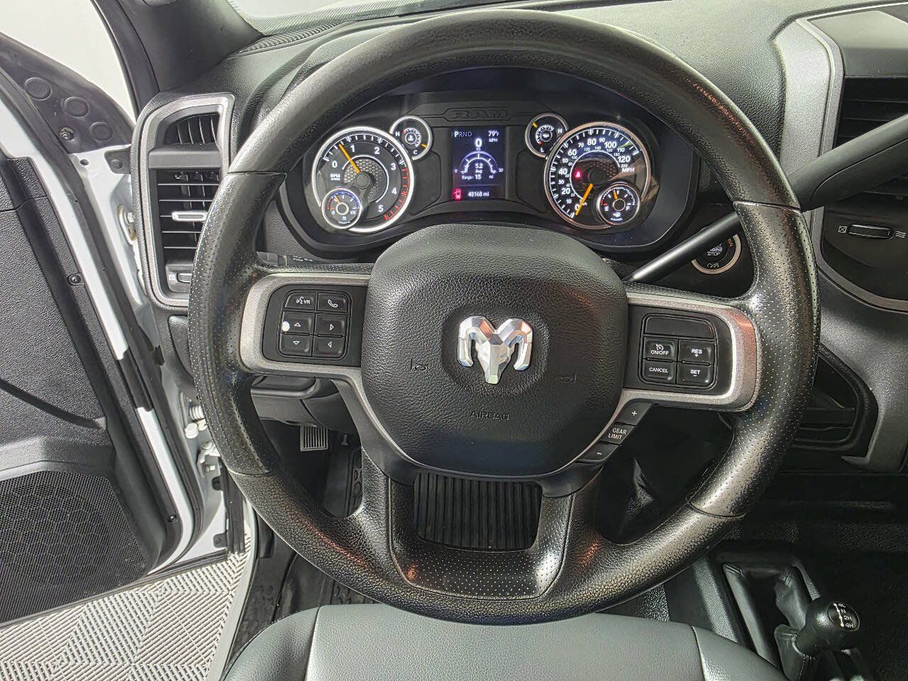 Used 2022 RAM 2500 Tradesman w/ Chrome Appearance Group AWD/4WD image 14