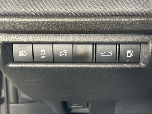 Certified 2026 Toyota Camry Hybrid FWD image 14
