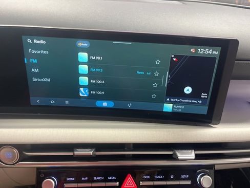 Used 2025 Hyundai Tucson SEL image 17