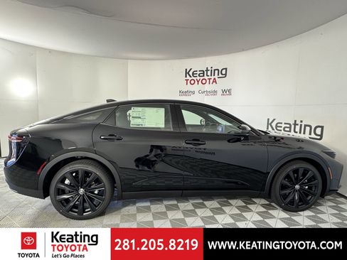 New 2026 Toyota Crown Nightshade image 4