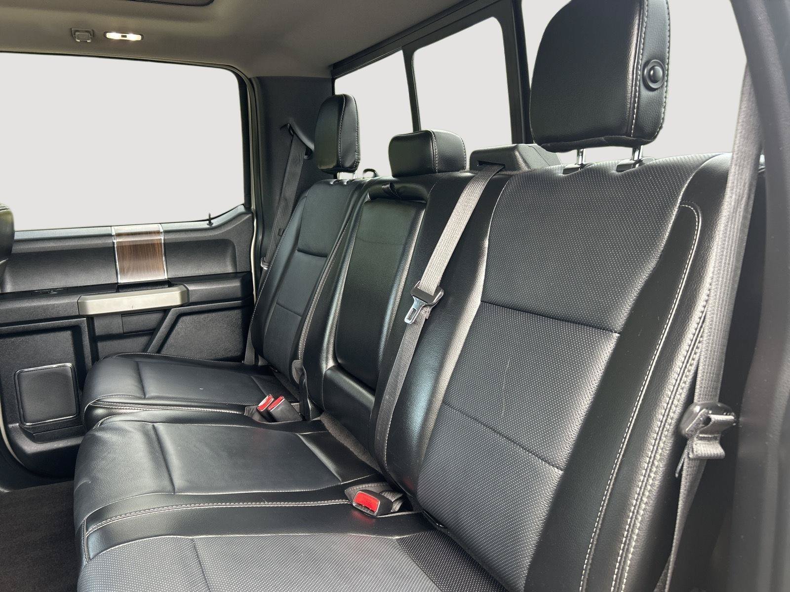 Used 2017 Ford F150 Lariat w/ Equipment Group 502A Luxury AWD/4WD image 8