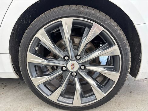 Used 2021 Cadillac CT4 Luxury w/ Sun And Sound Package RWD image 30