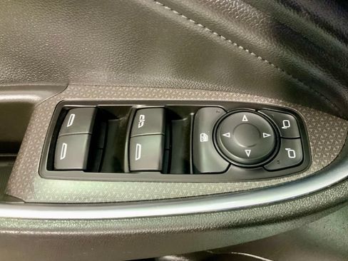 Used 2017 Chevrolet Malibu Hybrid w/ Leather Package FWD image 22