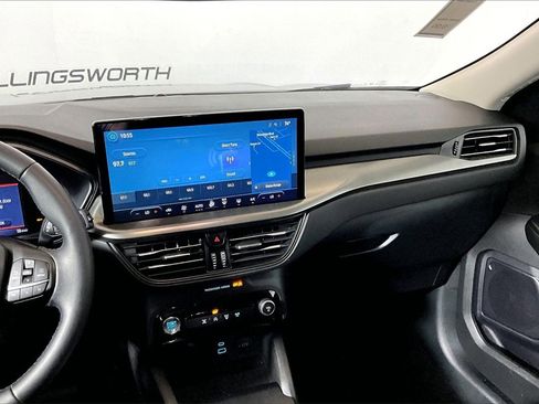 Certified 2023 Ford Escape Active w/ Tech Pack #1 image 5