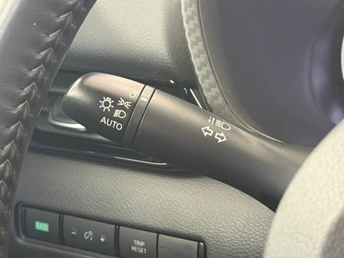 Used 2023 Nissan Sentra SV image 14