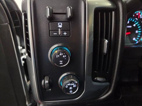 Used 2016 Chevrolet Silverado 2500 LT w/ LT Convenience Package image 40