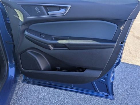 Used 2022 Ford Edge SEL w/ Sport Appearance Package image 35