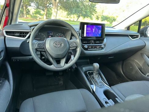Used 2023 Toyota Corolla LE FWD image 13