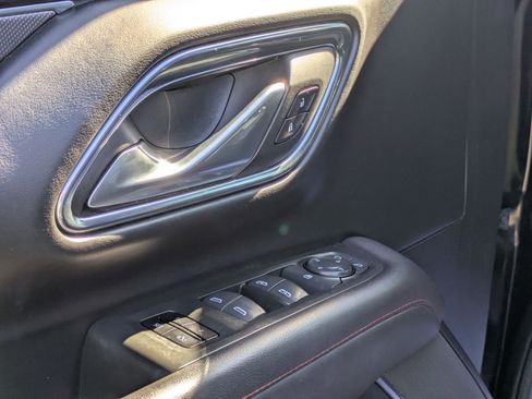 Used 2023 Chevrolet Tahoe RST image 13