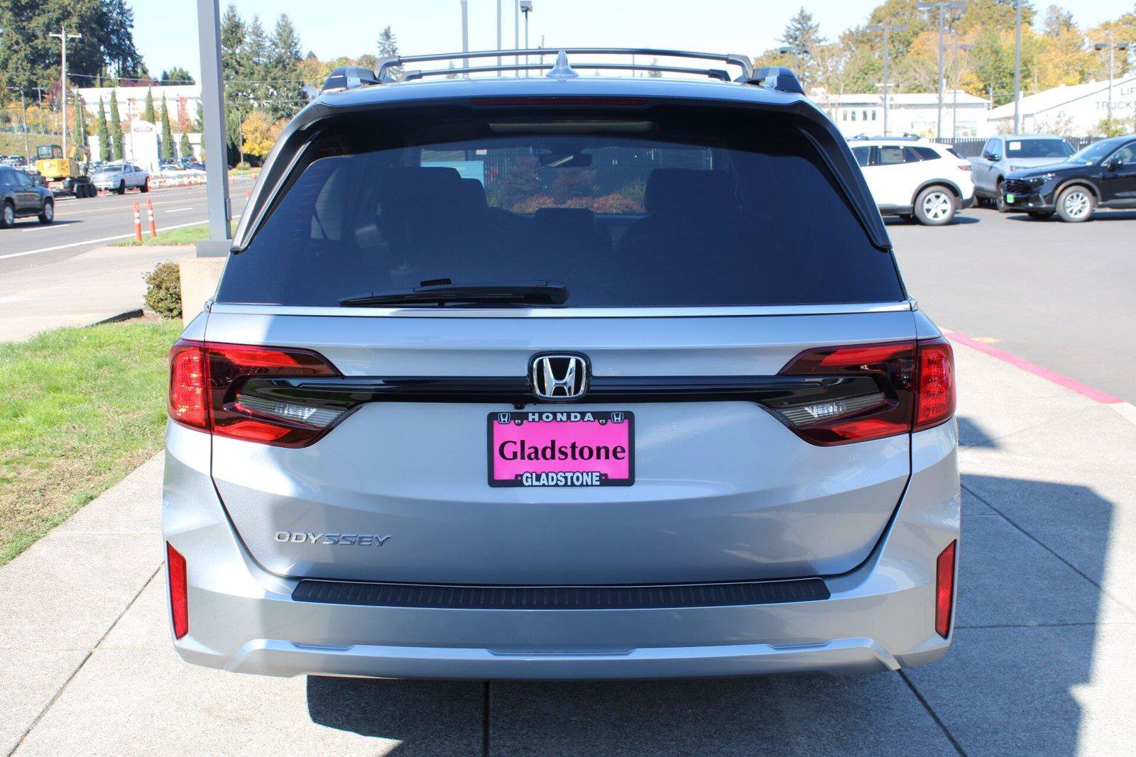 New 2026 Honda Odyssey EX-L image 4