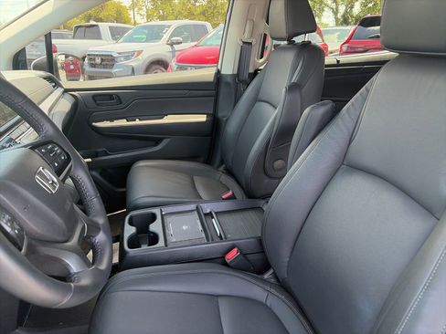 Certified 2025 Honda Odyssey EX-L image 15