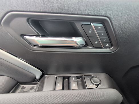 New 2025 Chevrolet Colorado Z71 w/ Technology Package image 18