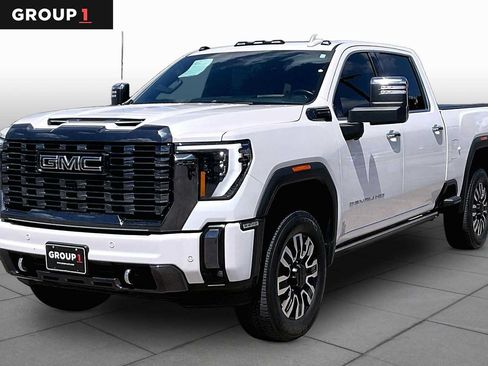 Used 2024 GMC Sierra 2500 Denali Ultimate AWD/4WD image 1