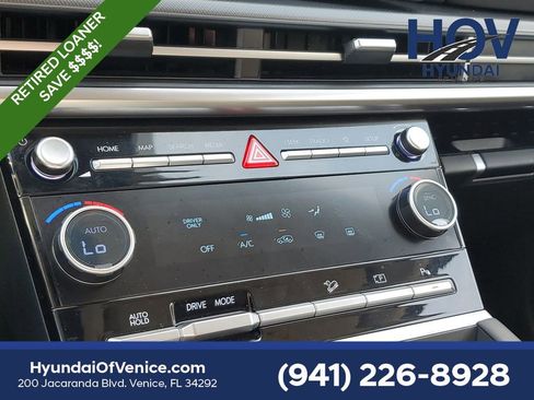 Certified 2026 Hyundai Santa Fe SE image 32