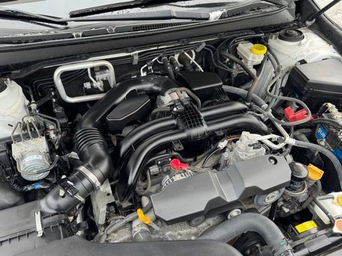 Used 2018 Subaru Outback 2.5i Touring image 33