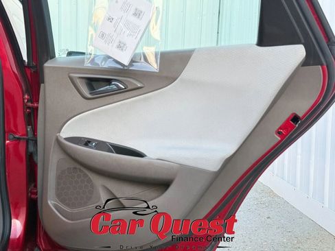 Used 2023 Chevrolet Malibu LT FWD image 16