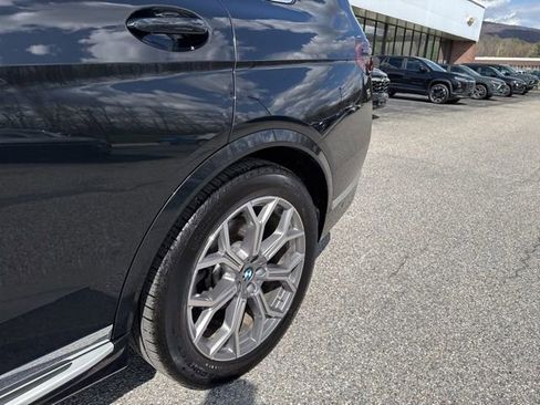 Used 2026 BMW X7 xDrive40i AWD/4WD image 49