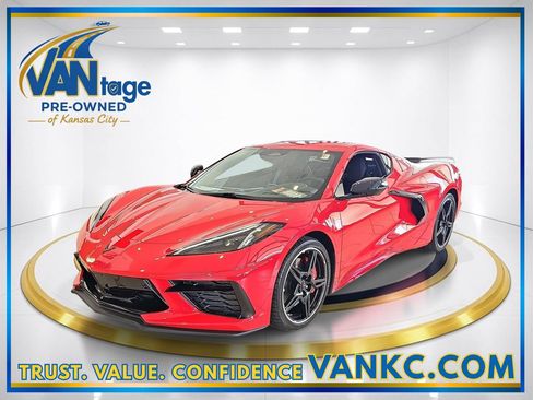 Used 2024 Chevrolet Corvette Stingray Preferred Cpe w/ Z51 Performance Package RWD image 1