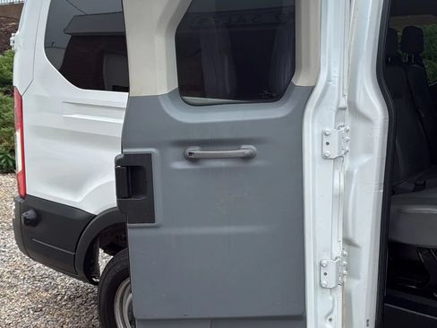 Used 2018 Ford Transit 350 XL RWD image 13