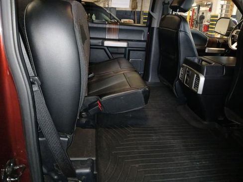 Used 2015 Ford F150 Lariat image 40