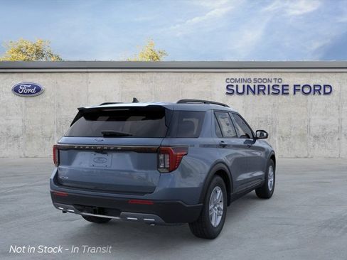 New 2026 Ford Explorer Active w/ Active Comfort Package RWD image 8