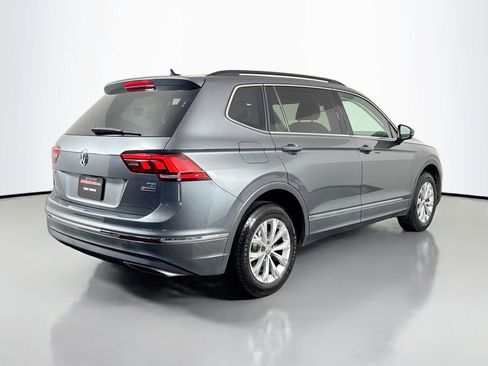 Used 2018 Volkswagen Tiguan SE AWD/4WD image 5