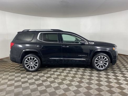 Used 2021 GMC Acadia Denali w/ Denali Ultimate Package image 8