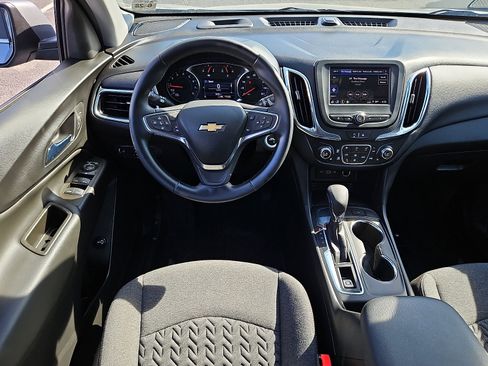 Certified 2023 Chevrolet Equinox LT FWD image 10
