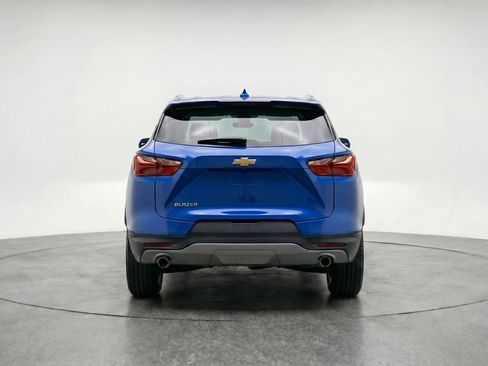 Used 2025 Chevrolet Blazer LT FWD image 7