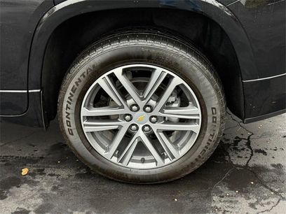 Used 2023 Chevrolet Traverse High Country