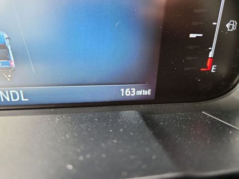 New 2025 Ford Maverick XL image 20