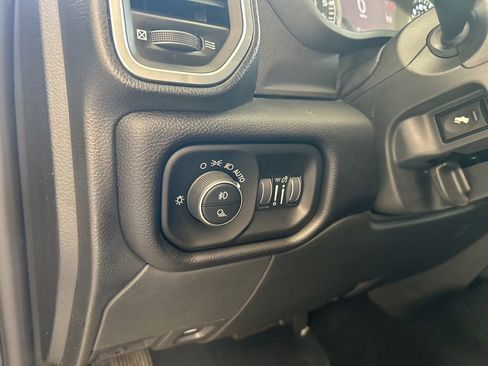 Used 2022 RAM 2500 Laramie AWD/4WD image 41