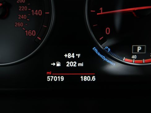 Used 2015 BMW 528i Sedan RWD image 21