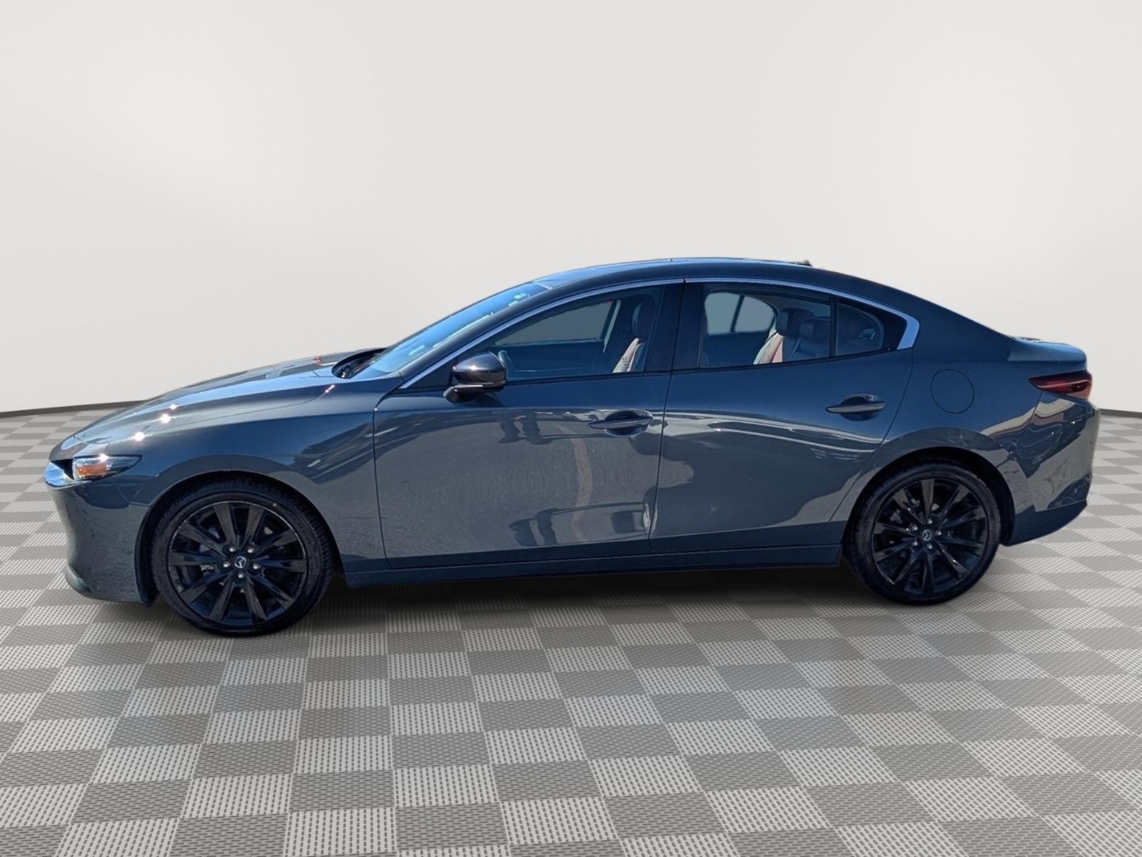 Used 2024 MAZDA MAZDA3 s AWD/4WD image 2