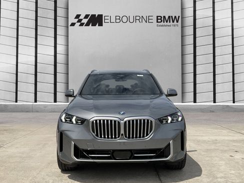 New 2026 BMW X5 xDrive50e w/ Premium Package image 2