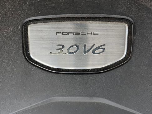 Used 2023 Porsche Cayenne image 20